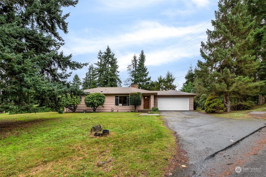 Photo of 1103 S 299th Place, Federal Way, WA 98003 (MLS # 2195440)