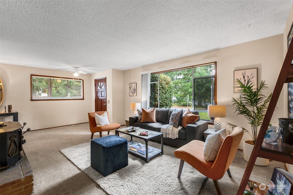 Photo of 1103 S 299th Place, Federal Way, WA 98003 (MLS # 2195440)