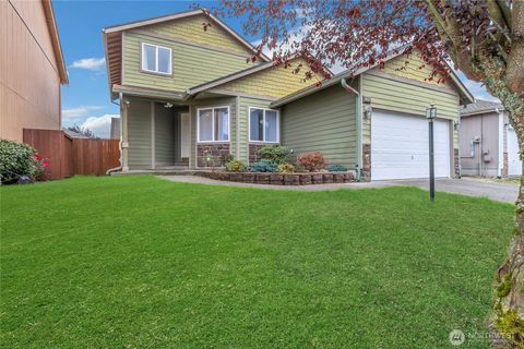 Photo of 17915 25th Ave E Ave, Tacoma, WA 98445 (MLS # 2478490)