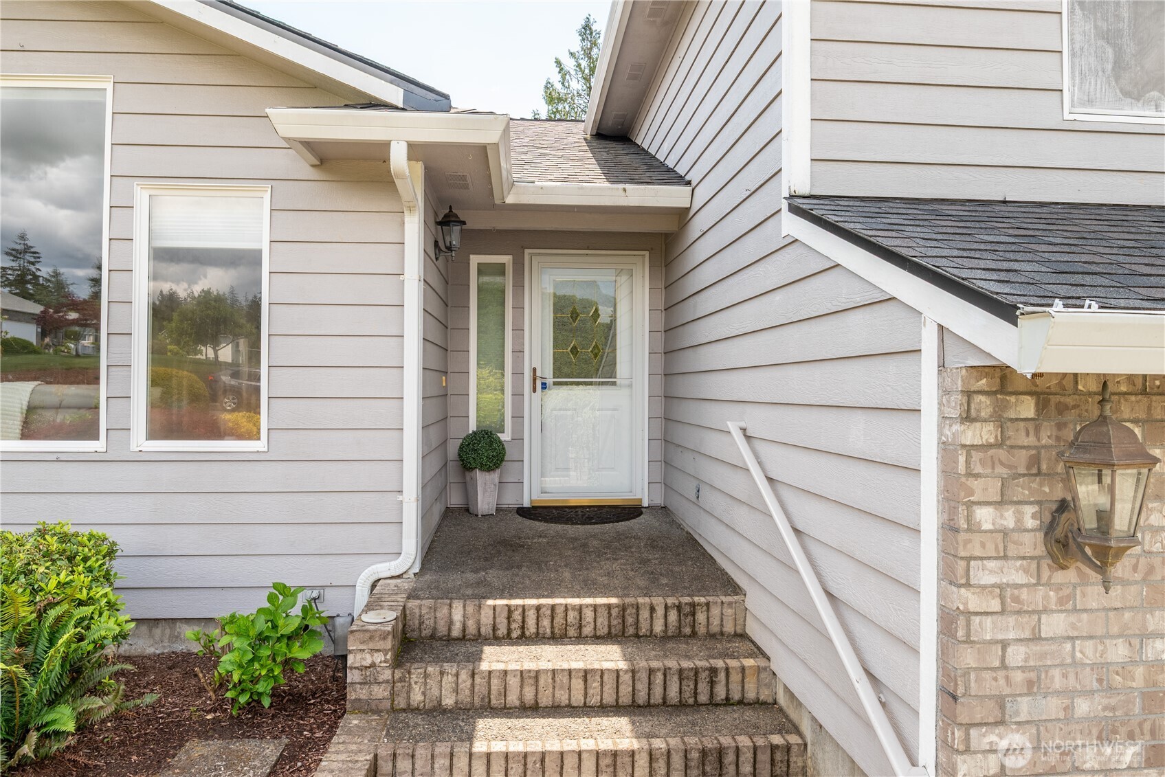 1426 Pries Court