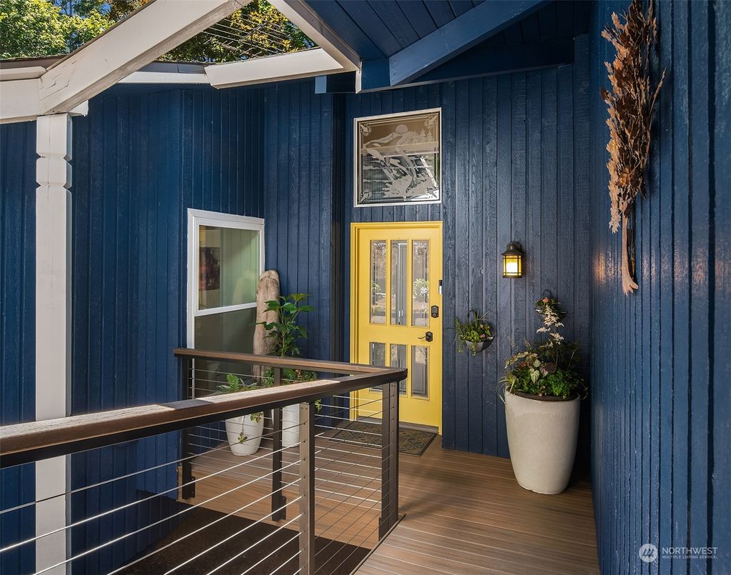 Photo of 8393 Woodbrook Lane, Mercer Island, WA 98040 (MLS # 2131714)