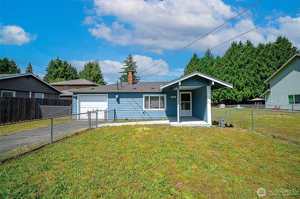 Photo of 4808 15th Avenue SE, Lacey, WA 98503 (MLS # 2531200)