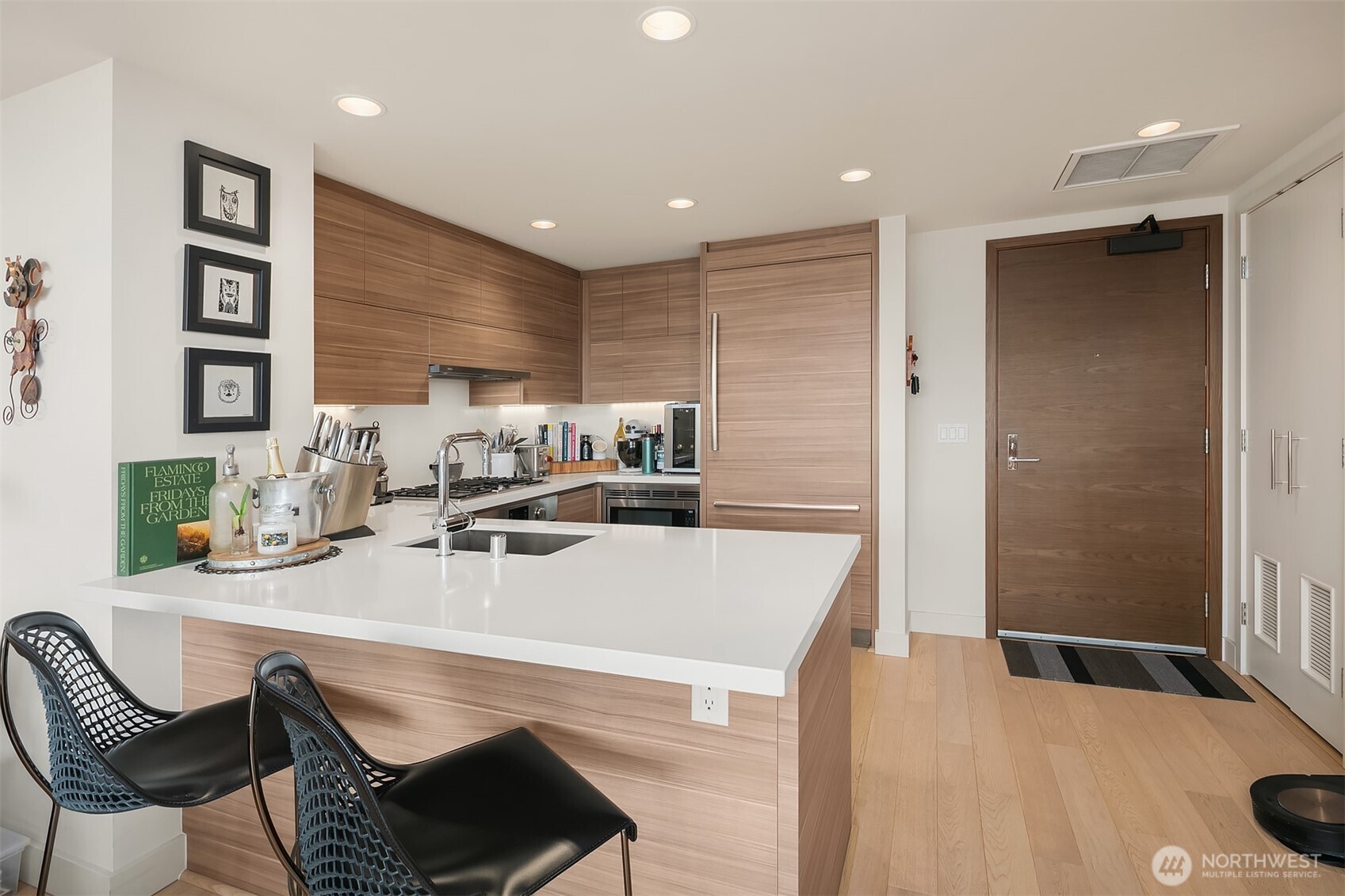 583 Battery Street 1405N