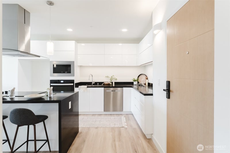 1025 Granary Avenue 308