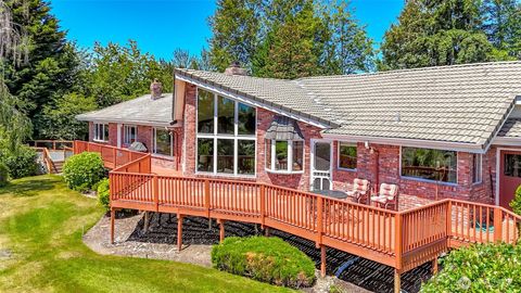 Photo of 13623 113th St. Ct. CT, Puyallup, WA 98374 (MLS # 2541165)