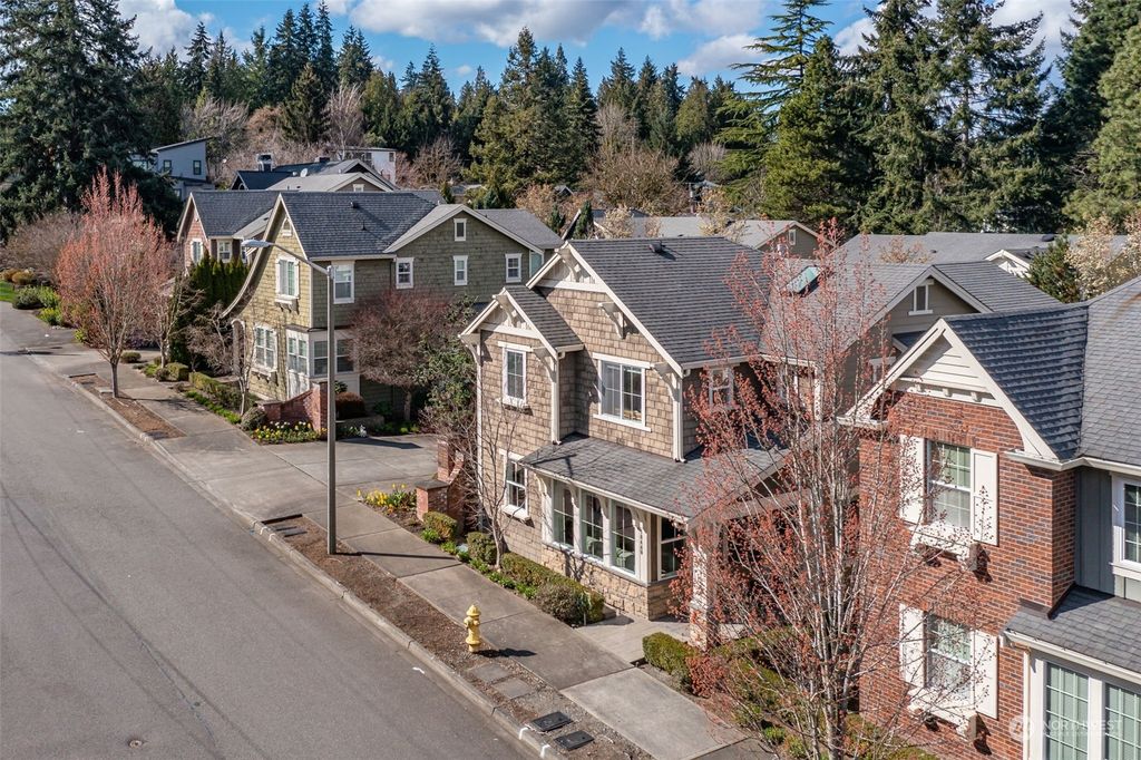 Photo of 10440 SE 14th Street, Bellevue, WA 98004 (MLS # 2049141)