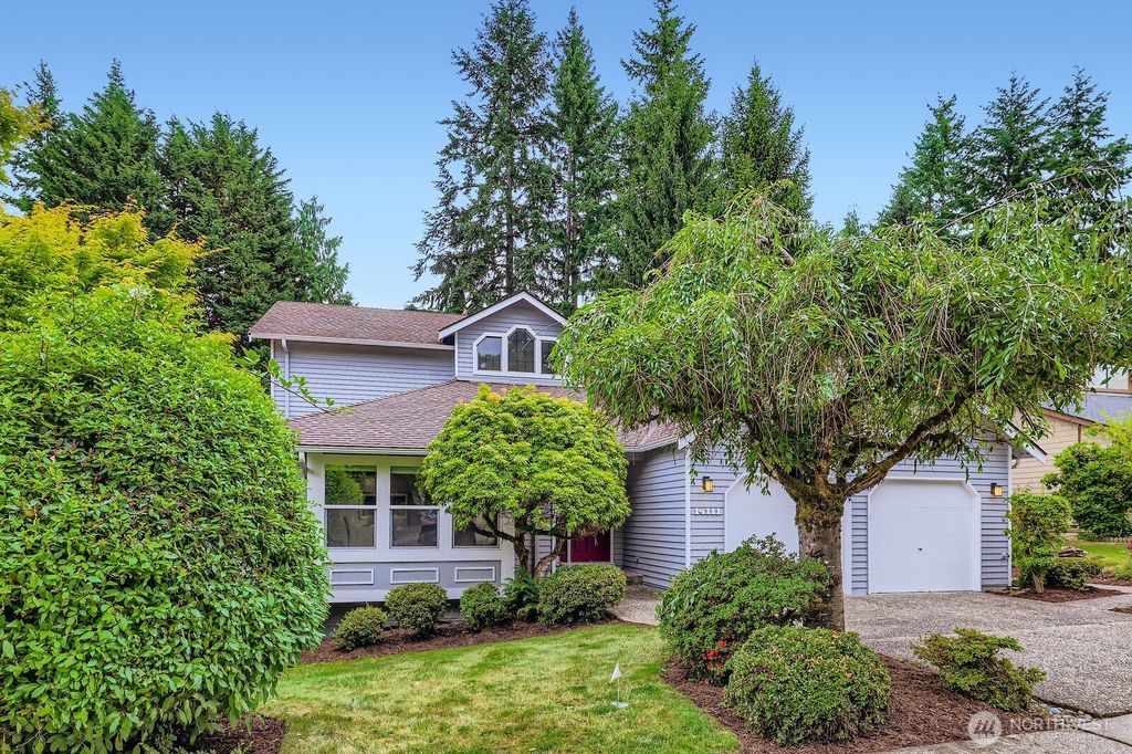 Photo of 14111 NE 63rd Court, Redmond, WA 98052 (MLS # 2403879)