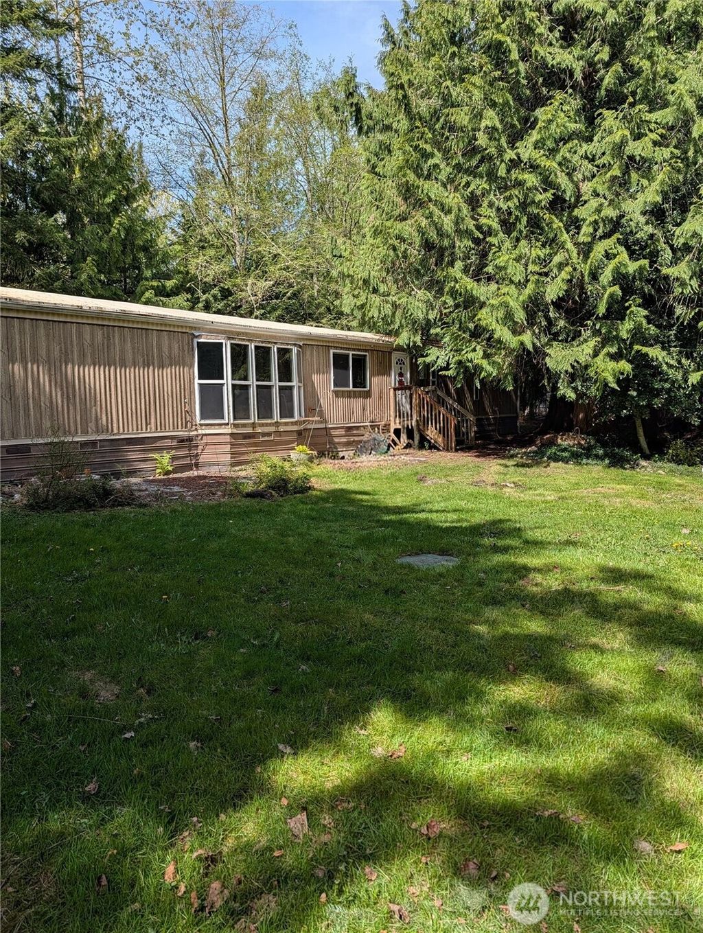 Photo of 4611 268th Avenue NE, Redmond, WA 98053 (MLS # 2515776)