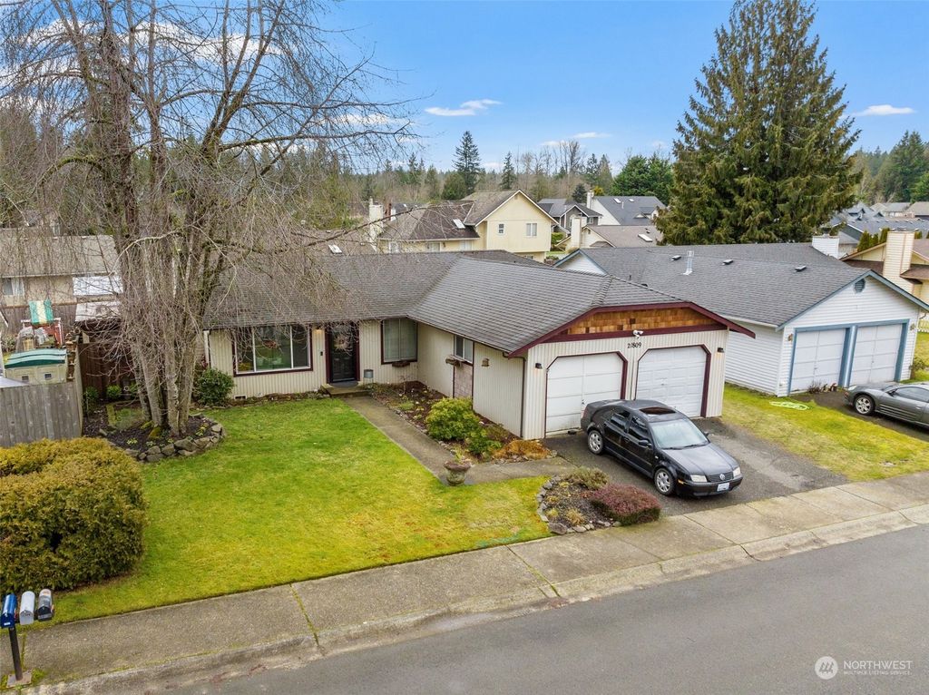 Photo of 21809 SE 237th Street, Maple Valley, WA 98038 (MLS # 2034366)