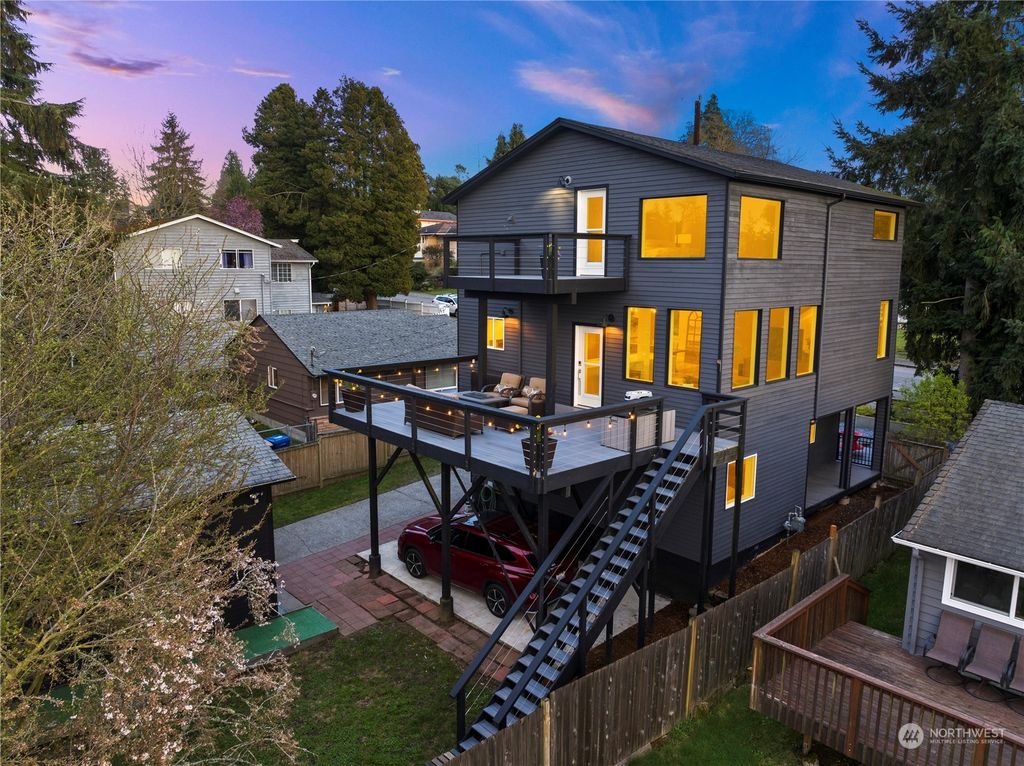 Photo of 4136 SW Austin Street, Seattle, WA 98136 (MLS # 2199788)