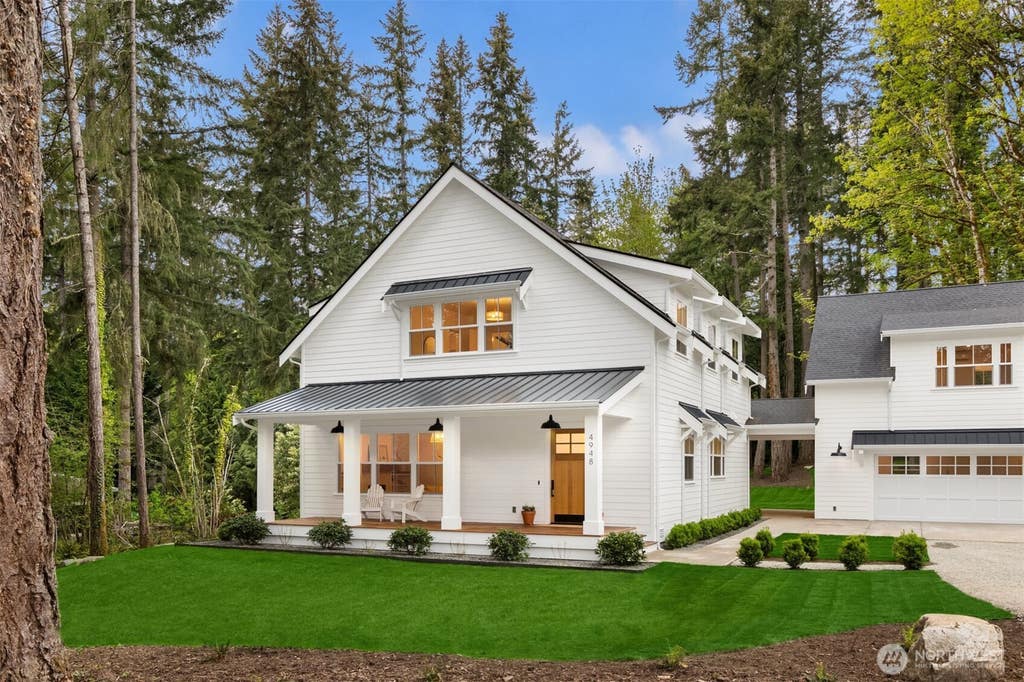 Photo of 4948 NE North Tolo Road, Bainbridge Island, WA 98110 (MLS # 2557360)