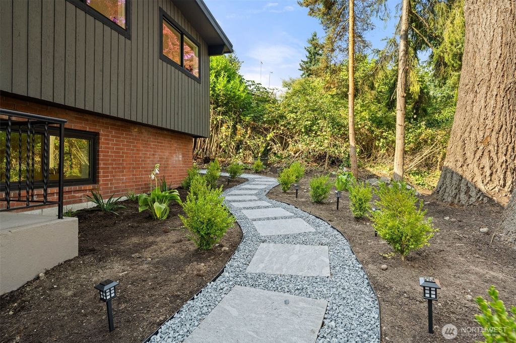 Photo of 18212 72nd Avenue W, Edmonds, WA 98026 (MLS # 2426963)