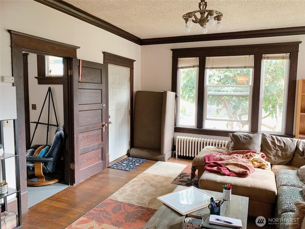 Photo of 1151 Grant Street, Bellingham, WA 98225 (MLS # 2566515)
