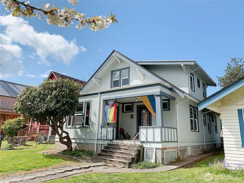 Photo of 1151 Grant Street, Bellingham, WA 98225 (MLS # 2566515)