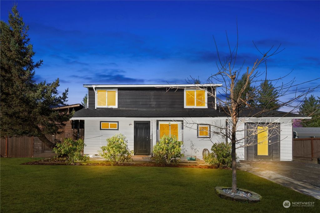Photo of 14921 62nd Place NE, Lake Stevens, WA 98258 (MLS # 2196610)