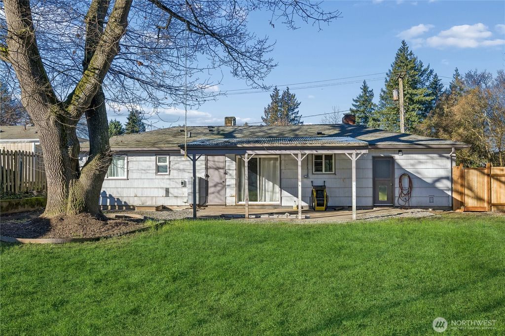 Photo of 21144 31st Avenue S, SeaTac, WA 98198 (MLS # 2486518)