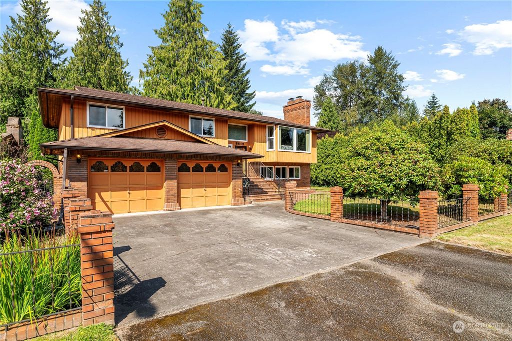 Photo of 9512 60th Drive NE, Marysville, WA 98270 (MLS # 2277993)