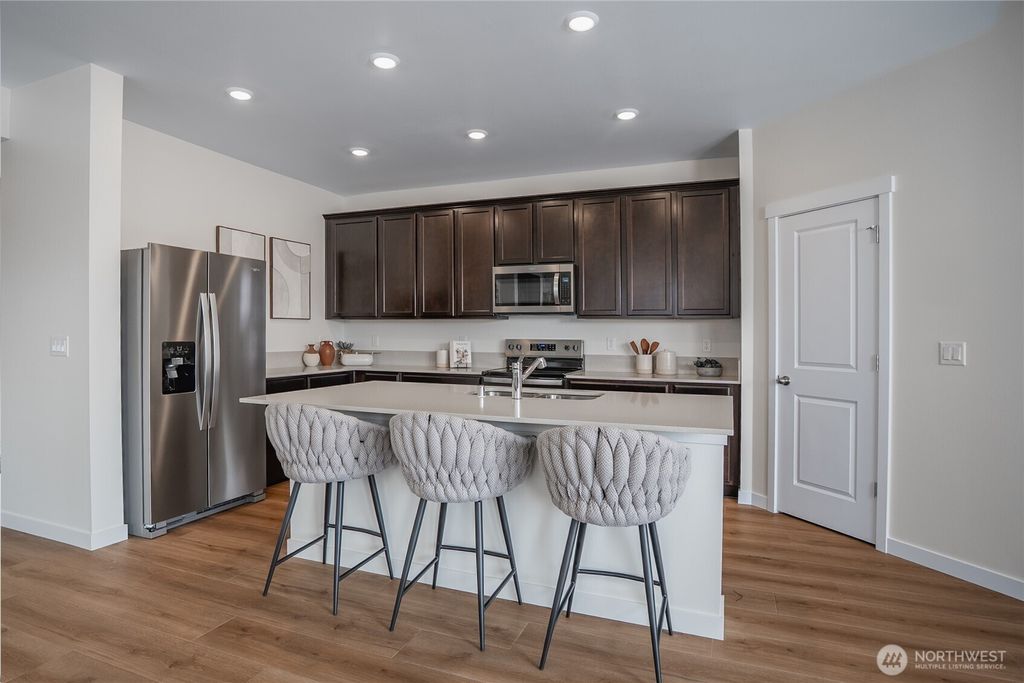 Photo of 18514 137th Avenue Ct E #163, Puyallup, WA 98374 (MLS # 2461116)