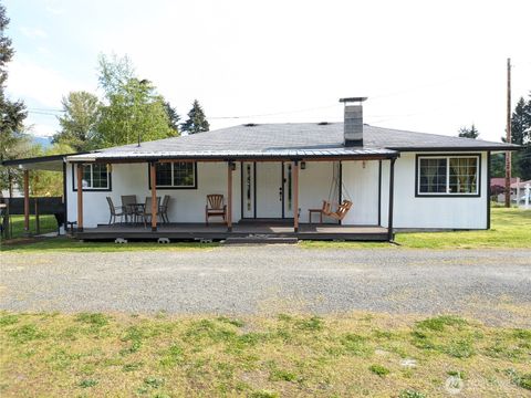Photo of 158 Gharet Road, Randle, WA 98377 (MLS # 2513054)