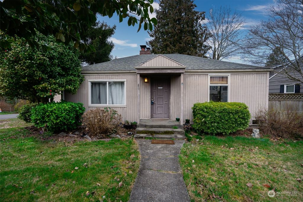 Photo of 10861 Crestwood Drive S, Seattle, WA 98178 (MLS # 2052642)