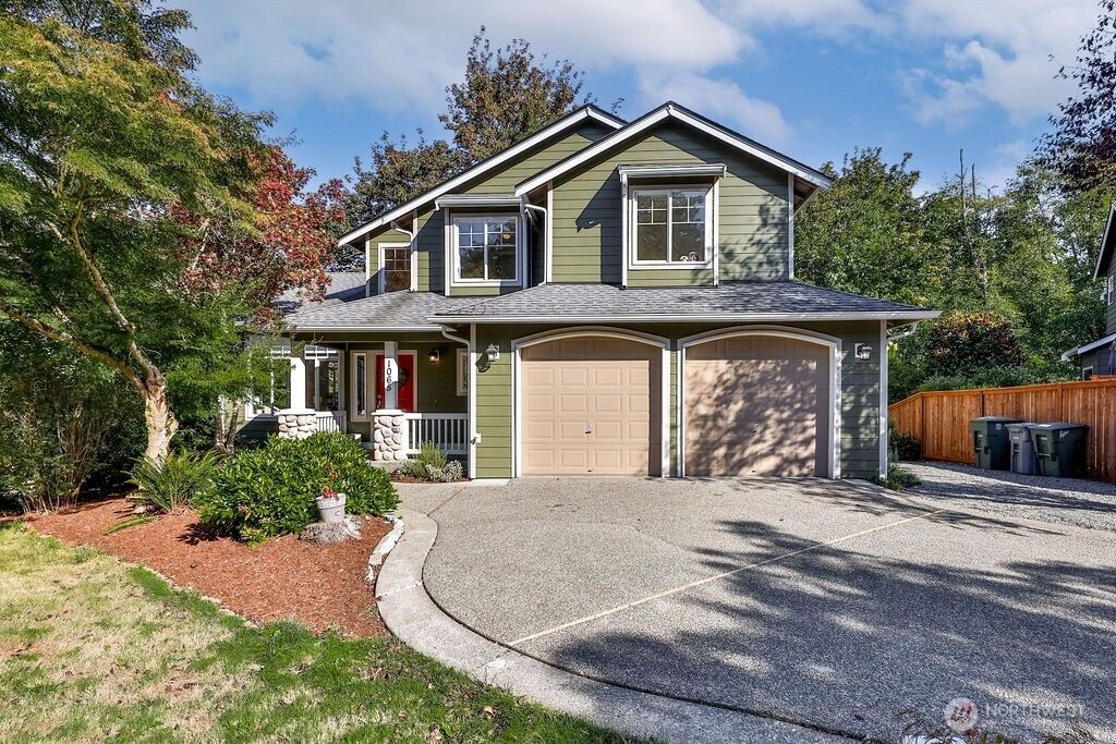 Photo of 1065 SW 12th Street, North Bend, WA 98045 (MLS # 2435020)