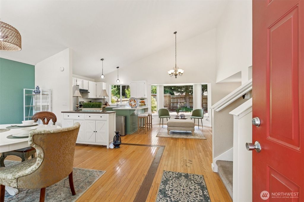 Photo of 31016 11th Place SW, Federal Way, WA 98023 (MLS # 2384193)