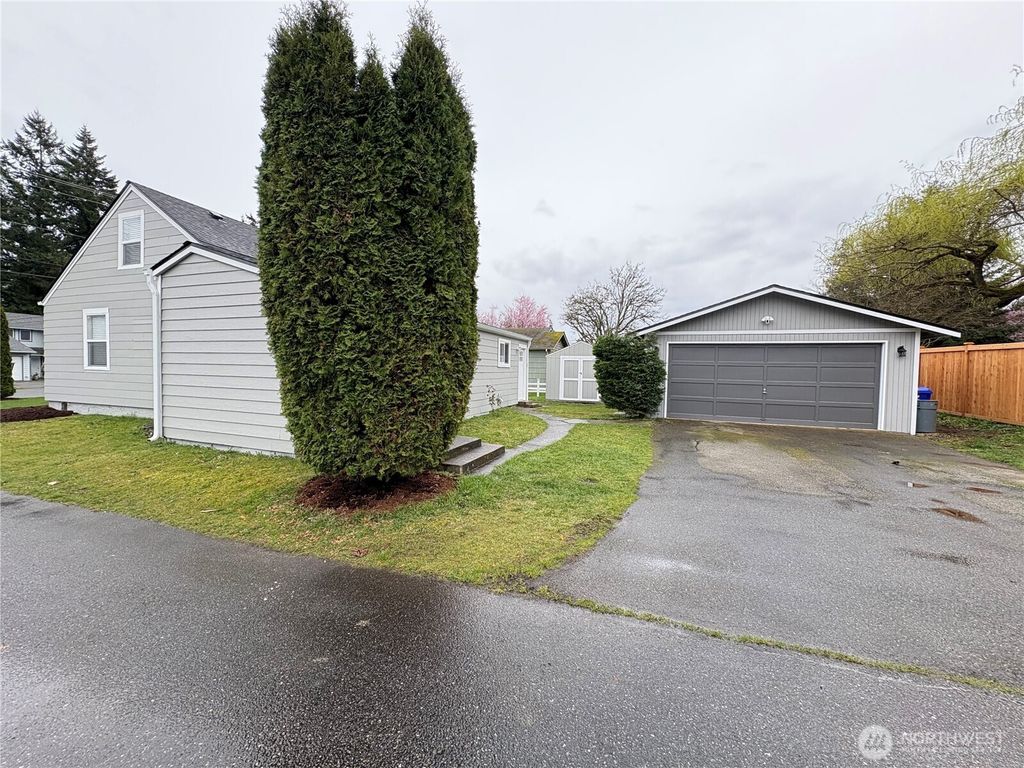Photo of 6612 Cady Road, Everett, WA 98203 (MLS # 2351441)