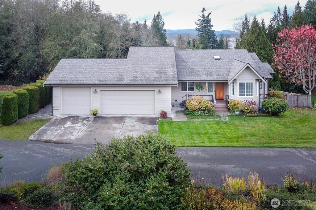Photo of 1341 Salt Point Place E, Port Orchard, WA 98366 (MLS # 2457738)