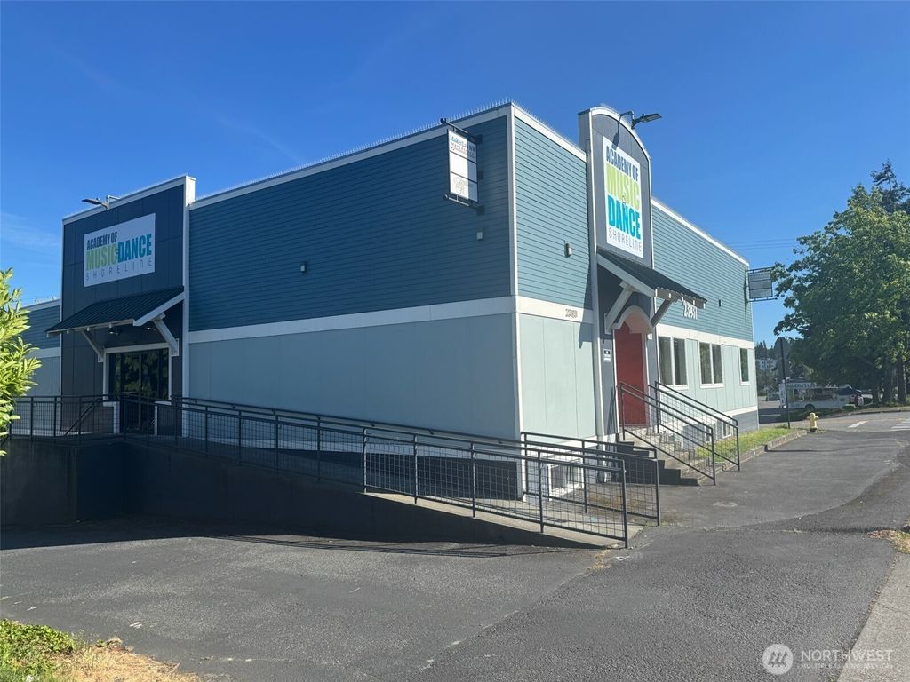 Photo of 23931 Highway 99 #103, Edmonds, WA 98026 (MLS # 2464504)