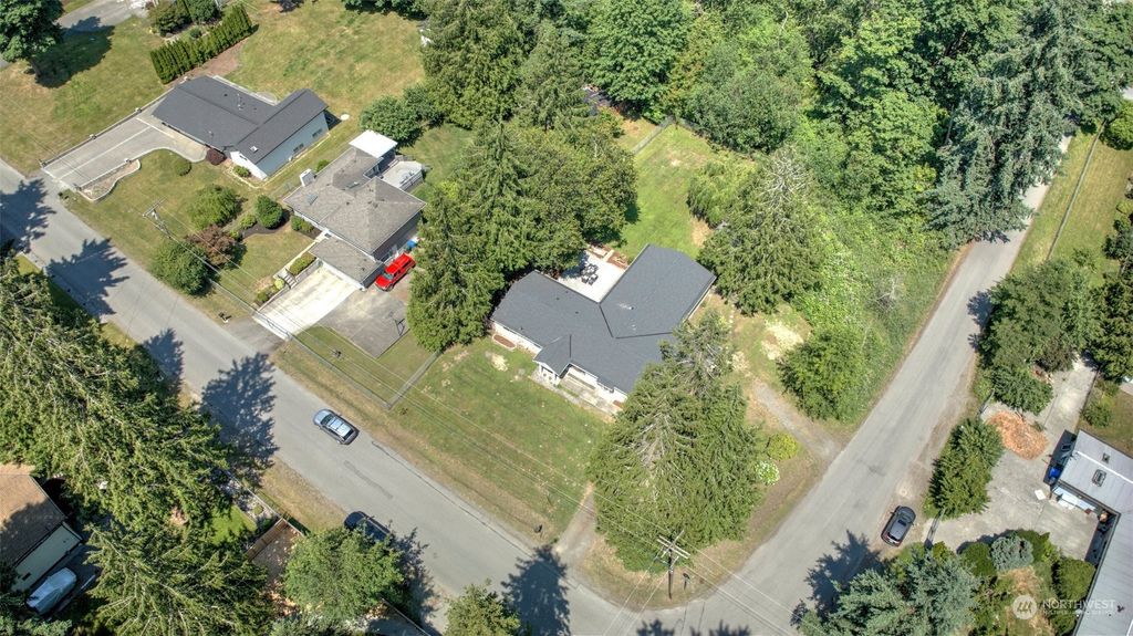 Photo of 18256 SE 135th Street, Renton, WA 98059 (MLS # 2133319)