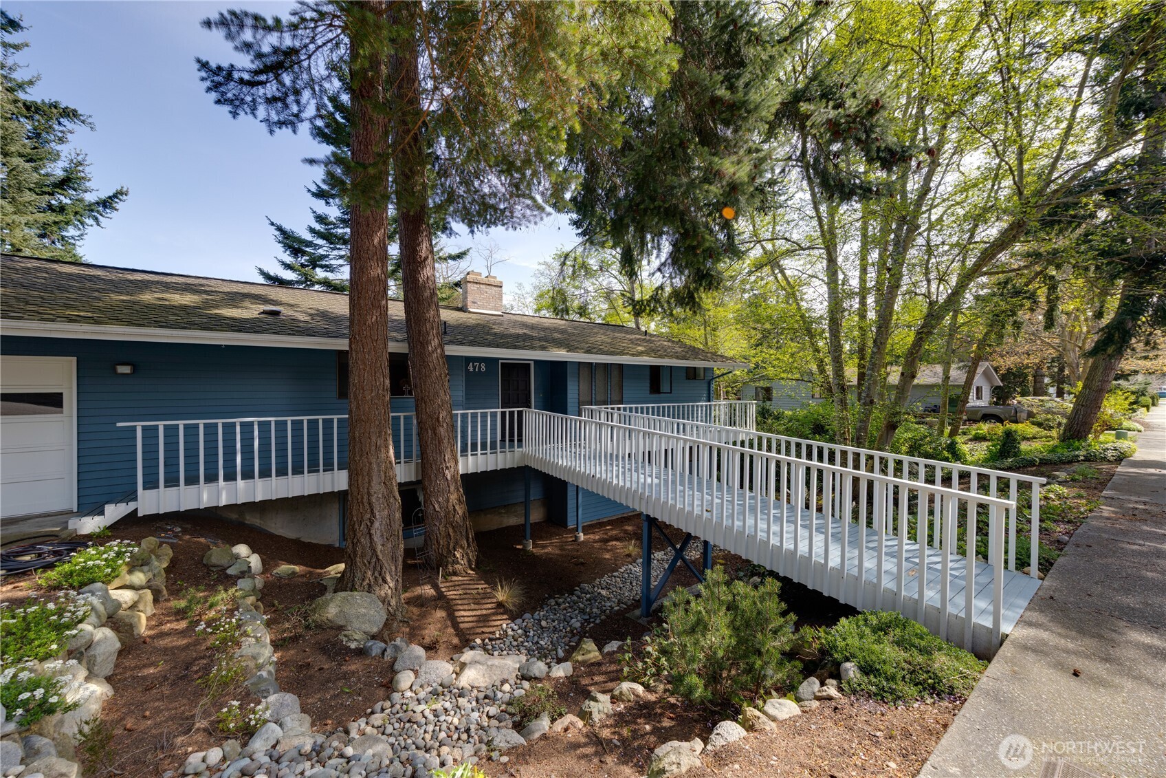 478 SW Judson Drive