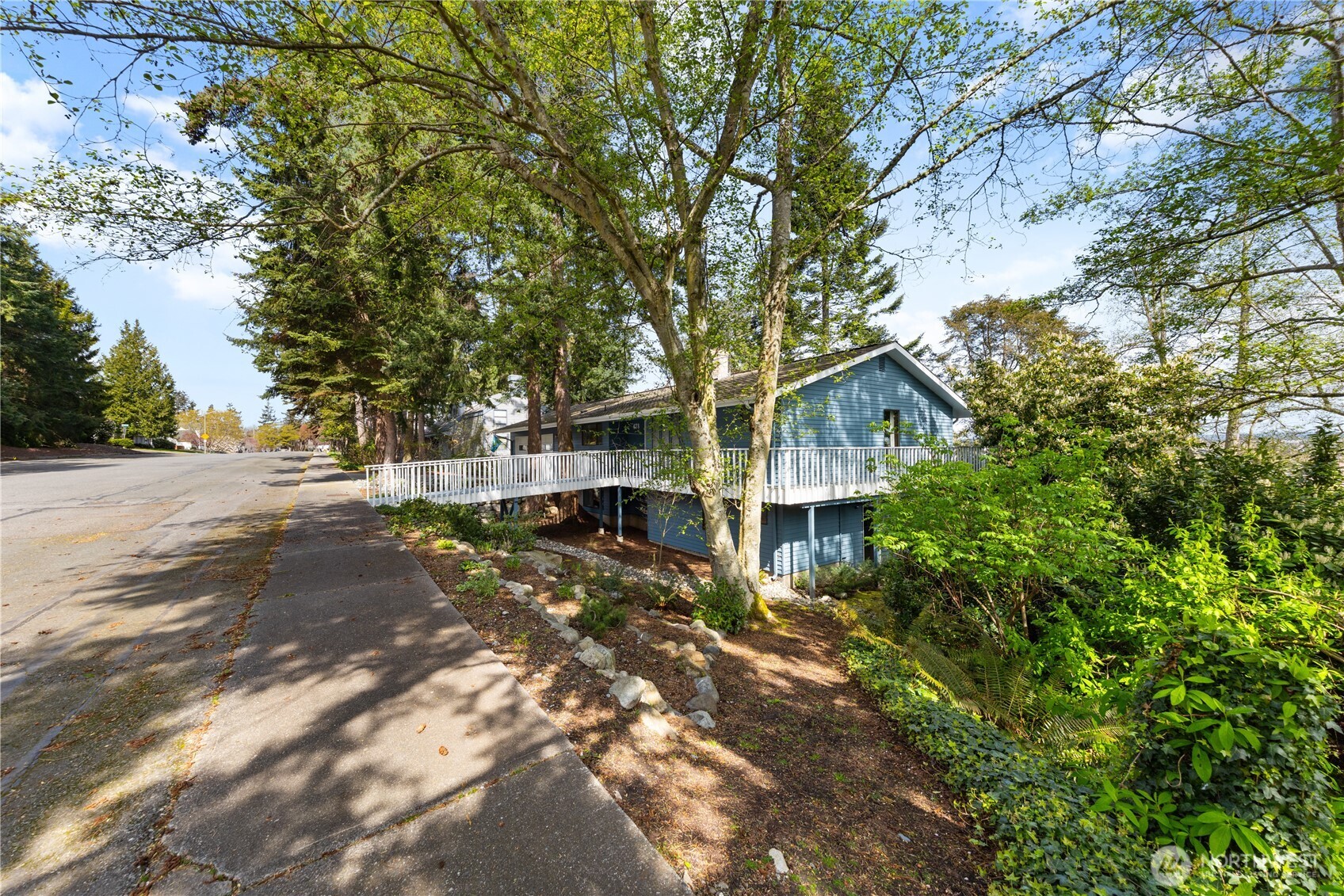 478 SW Judson Drive