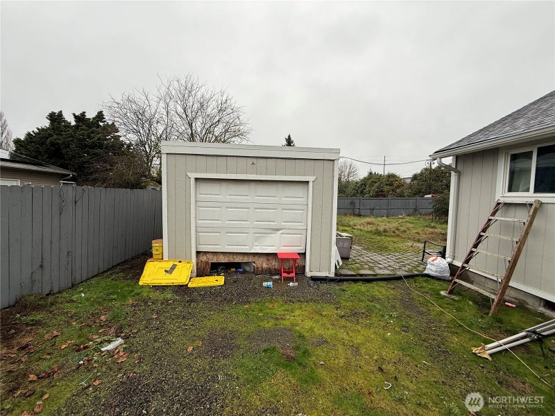509 E 65th Street