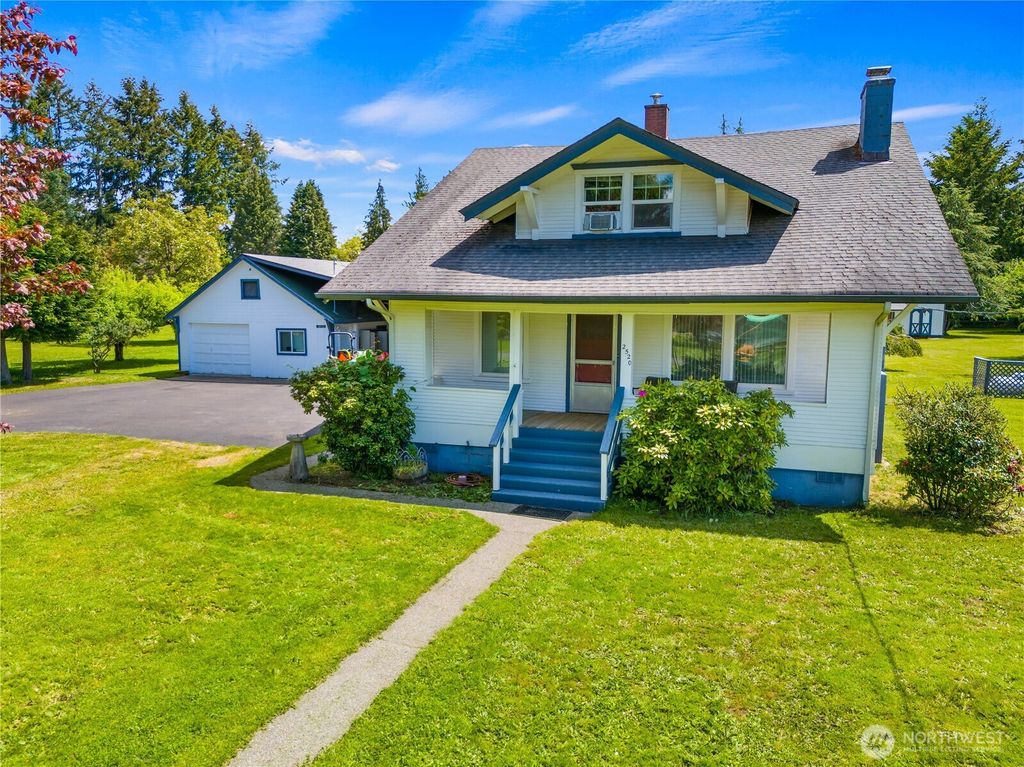 Photo of 2520 Eureka Avenue, Centralia, WA 98531 (MLS # 2482236)