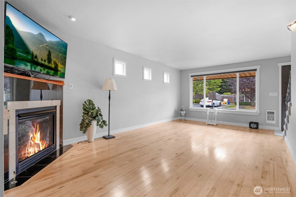 Photo of 1721 Madison Street #E, Everett, WA 98203 (MLS # 2432084)