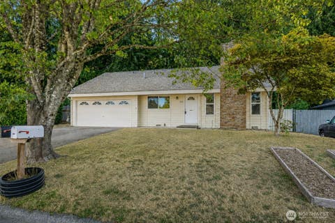Photo of 483 NE Conifer Drive, Bremerton, WA 98311 (MLS # 2562541)