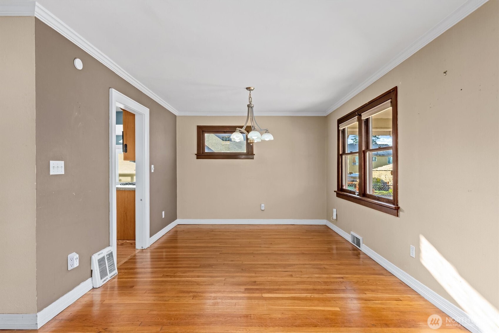 8515 Golden Given Road E