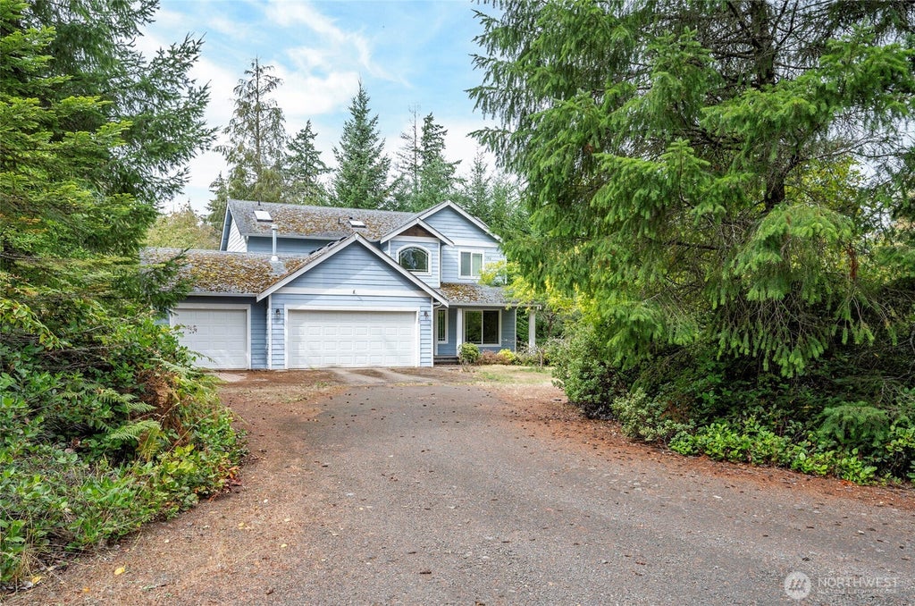Photo of 5380 SW Windy Song Way, Port Orchard, WA 98367 (MLS # 2582310)