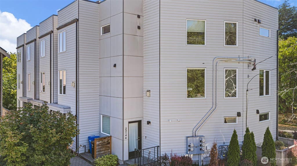 Photo of 2314 Thorndyke Avenue W #B, Seattle, WA 98199 (MLS # 2569307)