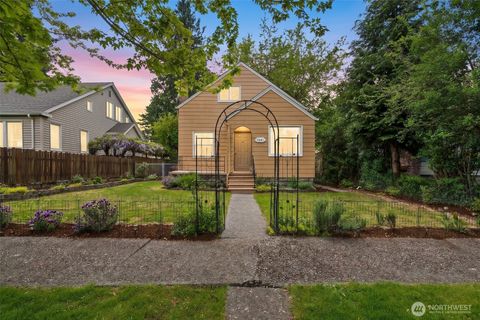Photo of 3842 S D Street, Tacoma, WA 98418 (MLS # 2520153)