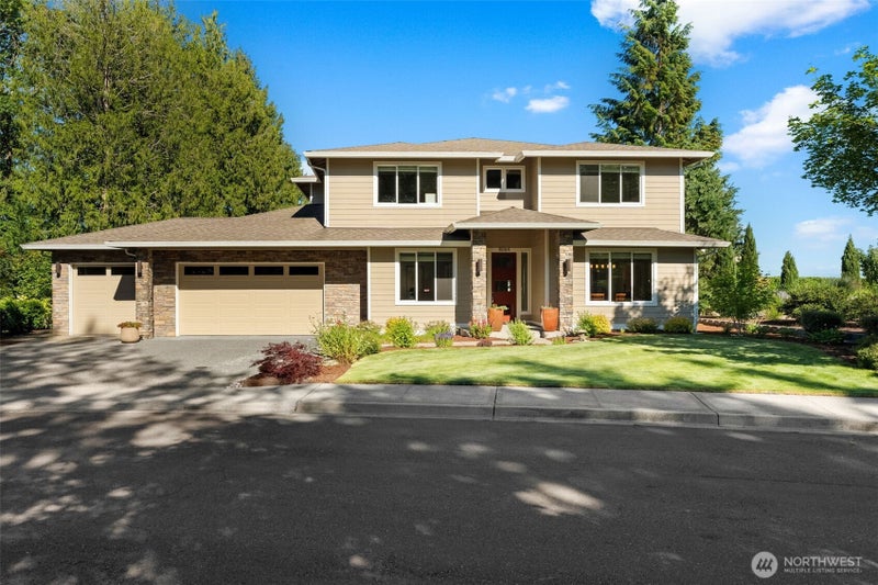 8064 E Commons Court