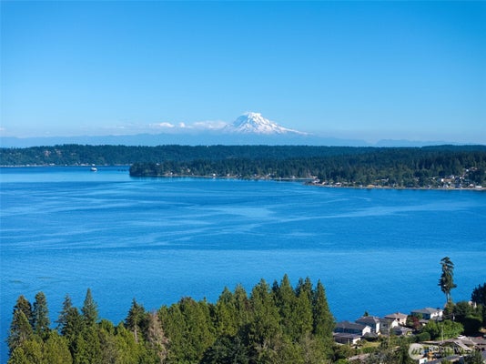 8064 E COMMONS CT, PORT ORCHARD, WA 98366 - Image b043b2a2da08f90376da20c6771e7a78/481400786