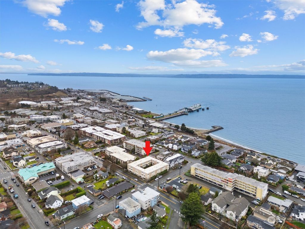 Photo of 233 3rd Avenue N #19, Edmonds, WA 98020 (MLS # 2197244)