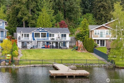 16119 Larch Way Lynnwood WA 98087