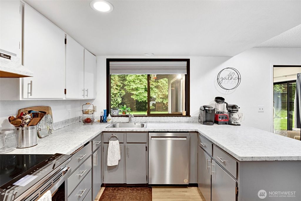 Photo of 31325 NE 106th Street, Carnation, WA 98014 (MLS # 2532231)