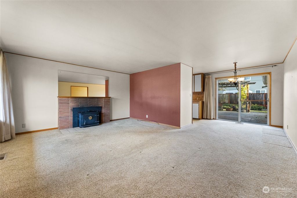 Photo of 11716 21st Avenue SW, Burien, WA 98146 (MLS # 2317002)