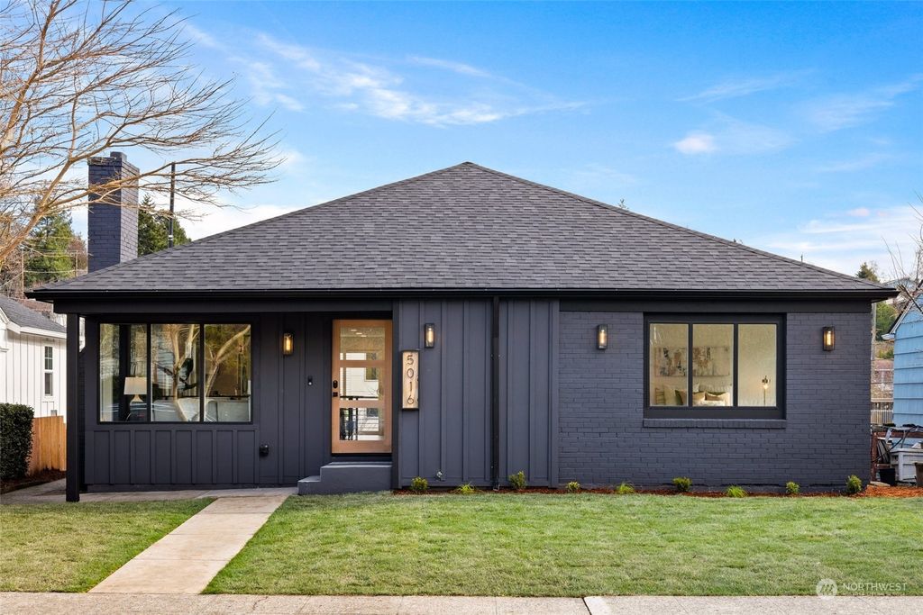 Photo of 5016 40th Avenue SW, Seattle, WA 98136 (MLS # 2200039)