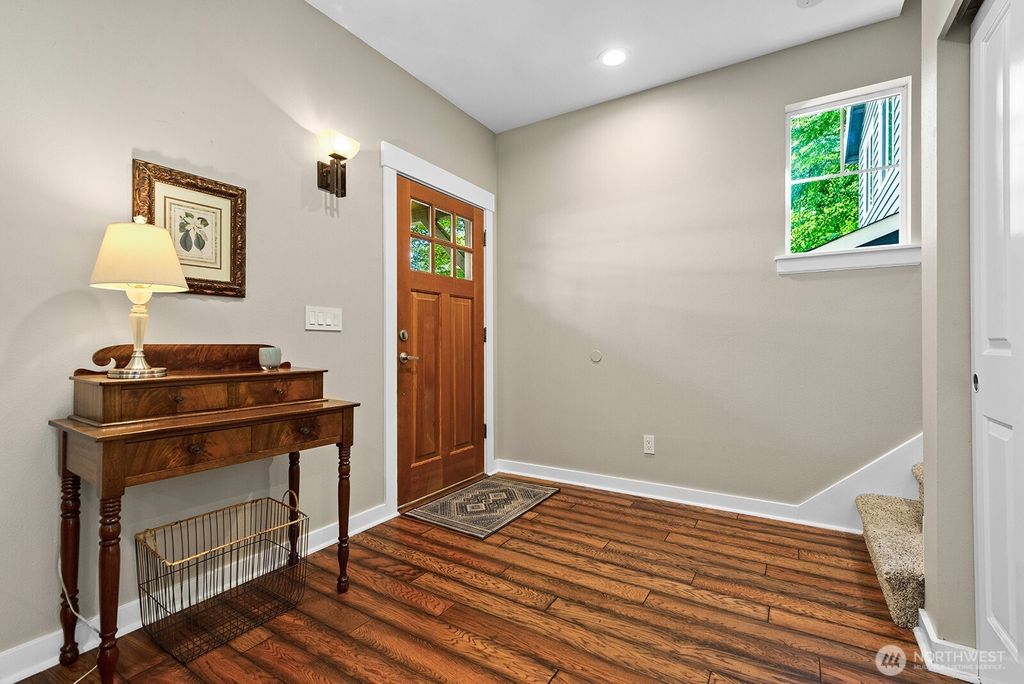 Photo of 2490 SW Webster Street, Seattle, WA 98106 (MLS # 2435136)