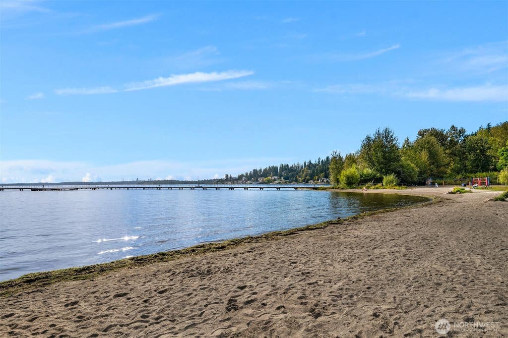 Photo of 12014 98th Avenue NE #101, Kirkland, WA 98034 (MLS # 2559657)