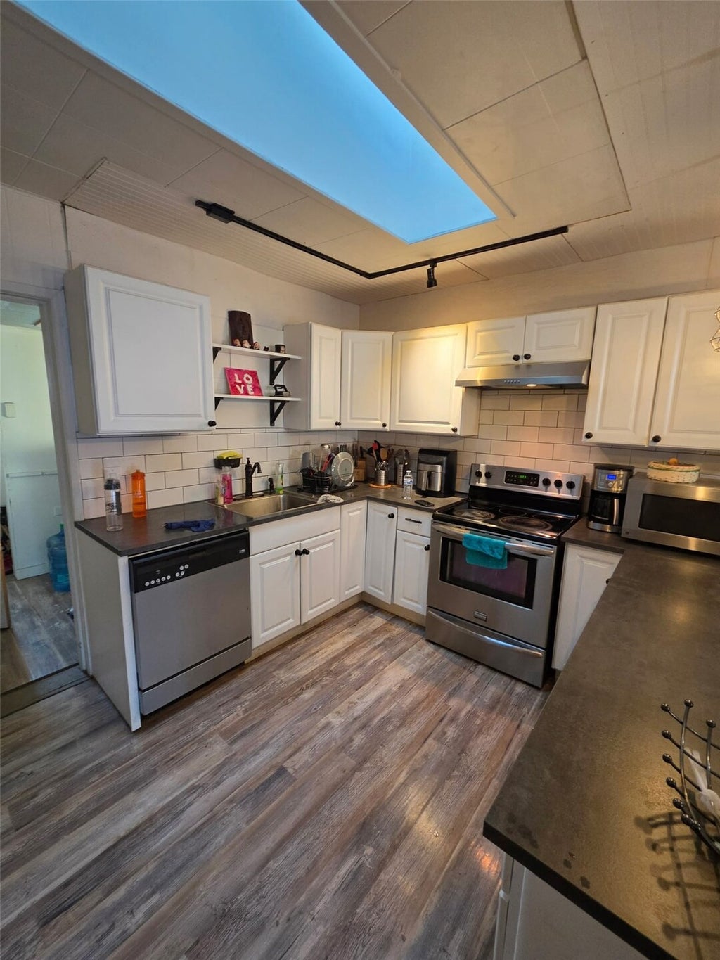 Photo of 229 Pike Street NE, Auburn, WA 98002 (MLS # 2595765)